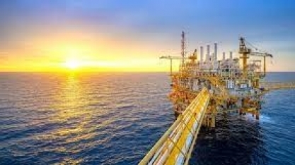 Medo de escassez faz Brent subir mais de 6%