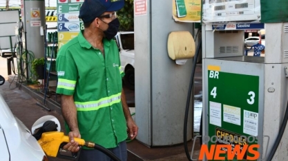 Gasolina comum volta a subir e preço médio fica em R$ 6,30 em Dourados