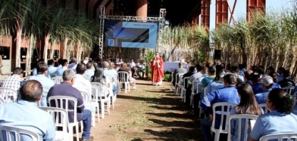 Paulicéia celebra missa de início da moagem 