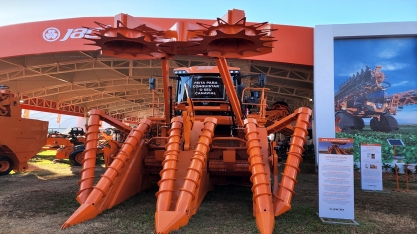 A CanaOnline mostra em primeira mão os diferenciais da colhedora de cana Hover 500, da Jacto