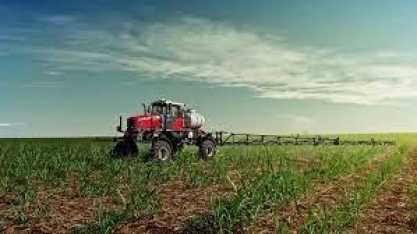 Mercado de agroquímicos teve queda na safra canavieira 21/22; broca-da-cana impulsiona segmento de inseticidas