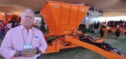 Agrishow 2022: DMB lança carreta distribuidora de torta de filtro para pequenos e médios produtores
