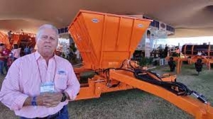 Agrishow 2022: DMB lança carreta distribuidora de torta de filtro para pequenos e médios produtores