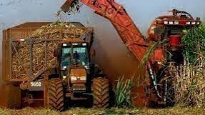 Setor de máquinas agrícolas deve crescer 9% este ano, diz Abimaq