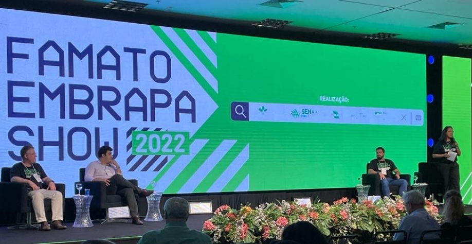 Painelistas respondem perguntas do público sobre o painel de Bioinsumos. Foto: Lebna Landgraf