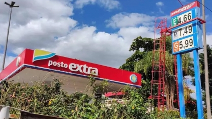 Preço da gasolina cai para menos de R$ 6 em postos da Grande BH