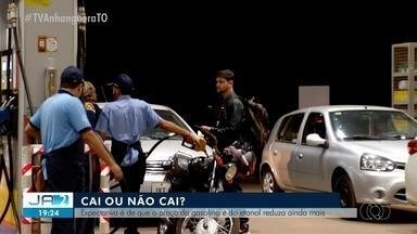 População vive expectativa de nova redução no preço da gasolina e do etanol