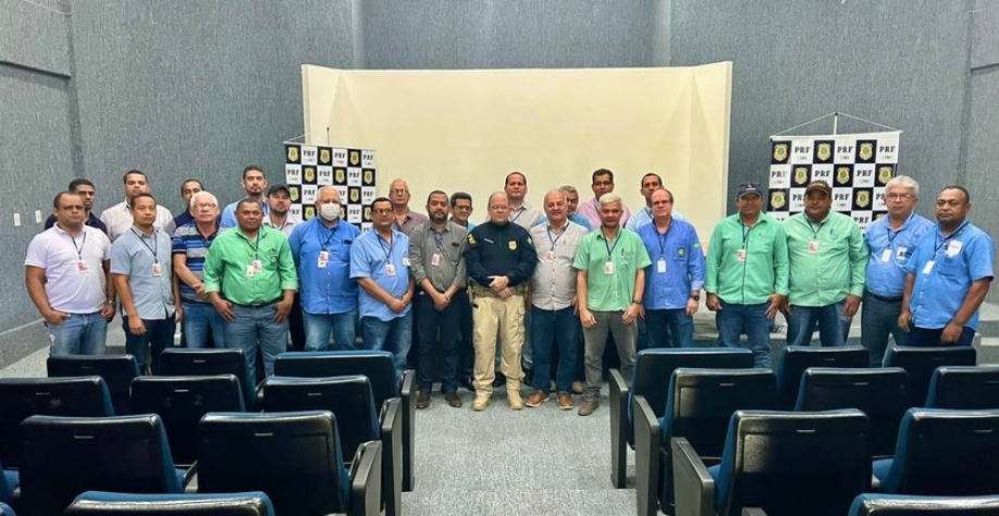 O encontro, promovido por meio da parceria entre o Sindaçúcar-AL e a PRF, ocorre desde 2020, trazendo benefícios significativos, ampliando ainda mais a interação dos agentes rodoviários com o setor ca - Foto: Assessoria