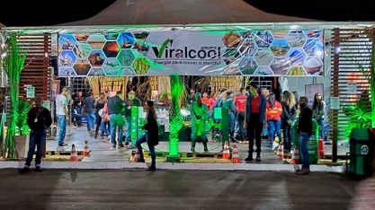 Tenda temática do Grupo Viralcool é atração na Festa do Pescador em Castilho