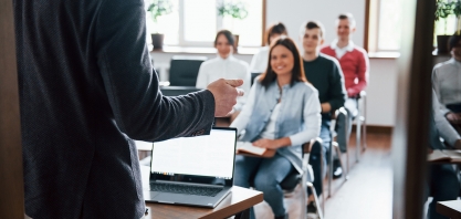 Strategy&, consultoria estratégica da PwC Brasil, abre vagas para universitários e recém-formados 