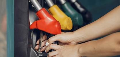 Gasolina cai 0,68% nos postos após redução da Petrobras no fim de julho, diz Ticket Log