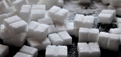 Açúcar: contratos futuros iniciam semana mistos pressionados pelo dólar e petróleo em alta