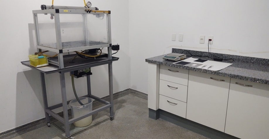  Estudo foi realizado no laboratório do Centro de Engenharia e Automação (CEA) do Instituto Agronômico (IAC), de Jundiaí (SP).