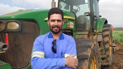 Atvos estimula a inclusão de pessoas com deficiência auditiva