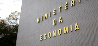 Governo bloqueia mais R$ 2,635 bi do Orçamento