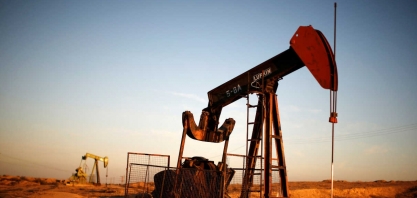 Petróleo cai com temor que juros altos diminuam demanda mundial