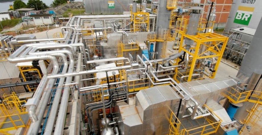 Setor do refino de petróleo deve operar melhor com o Decreto nº 11.175, diz o articulista. Na foto, a refinaria Isaac Sabbá, em Manaus (AM).