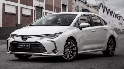 Toyota leva híbrido flex brasileiro para Índia