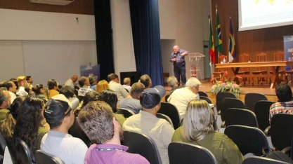 Palestra sobre clima e safras agrícolas movimenta produtores rurais em Petrolina - PE