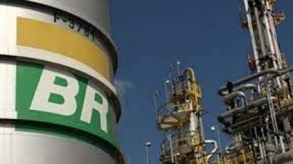 Defasagem do preço do diesel sobe para 14% por falta de reajuste da Petrobras