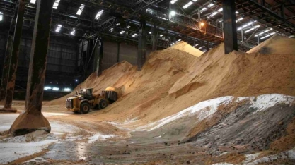 Produção de açúcar da UE cairá em 2022/23, diz Comissão Europeia