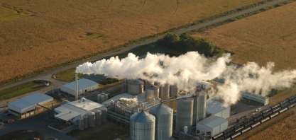 Produção de etanol nos EUA sobe 3,98% na semana até 30/9, para 889 mil barris/dia