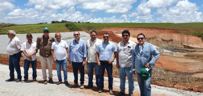 Asplan prestigia homenagem a Dr. Murilo Tavares de Melo fundador do grupo Olho D’Água com inauguração de barragem em Aliança