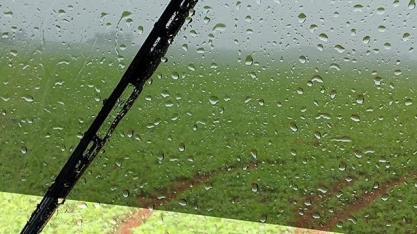 Corredor de umidade e risco de temporais; veja a previsão do tempo para hoje