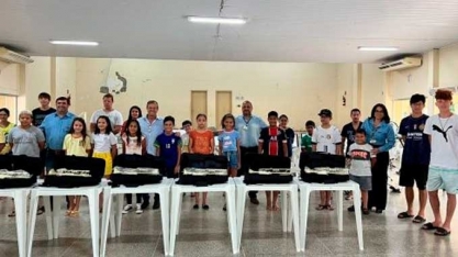 Usina Caeté: Paulicéia doa instrumentos musicais para projeto social de Santa Mercedes