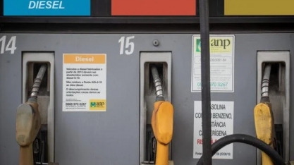 Petrobras anuncia redução de R$ 0,40 no preço do diesel