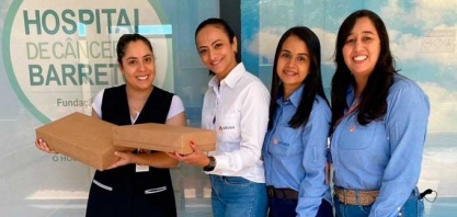 Atvos doa mechas de cabelo para Hospital de Amor de Nova Andradina (MS)