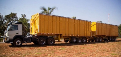 Ministro dos Transportes assina nesta 3ª resolução permitindo modificação de rodotrens para 11 eixos e 91 toneladas