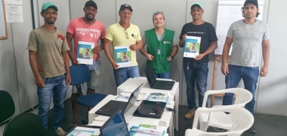Alcoolvale: colaboradores participam de curso de inclusão digital rural