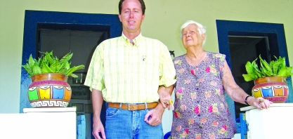 Dona Maria Olímpia Pugas de Moura Andrade é uma das personagens do livro Mulheres da Cana-de-Açúcar