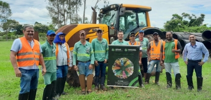 Alcoolvale: colaboradores participam de treinamento de operação e manutenção de tratores