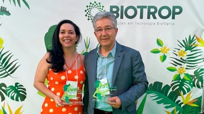 Otavinho recebe homenagem por apoiar mulheres na Jalles