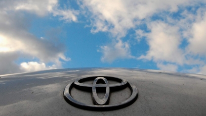 Toyota vai investir R$ 1,7 bilhão para produzir compacto híbrido flex em SP