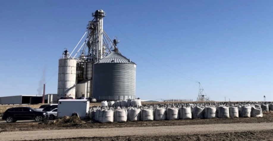 Os números de produção de etanol nos Estados Unidos são um indicador da demanda interna por milho (Imagem: REUTERS/Humeyra Pamuk)