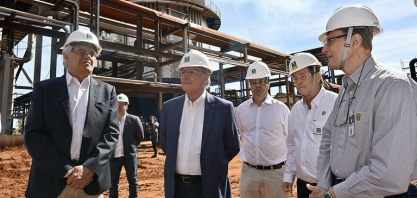 Alckmin em inauguração de usina de etanol em Goiás: fonte de energia limpa e empregos