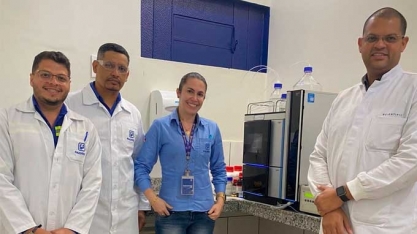 Laboratório da Usina Pagrisa conta com equipamento de última geração para medição concentração de açúcares no etanol e em todo o processo produtivo