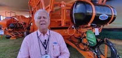 Presente na Agrishow, distribuidora de cana da DMB permite plantio semimecanizado