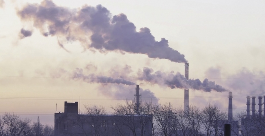 Ao pagar mais impostos, grandes poluidores seriam forçados a buscar alternativas sustentáveis