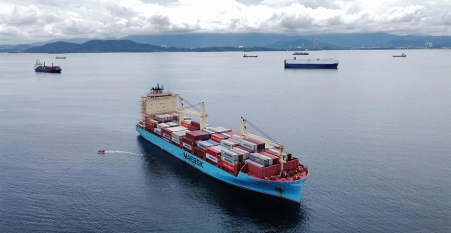 Viagem inaugural do primeiro navio a metanol verde está prevista para setembro de 2023 (Foto: Divulgação Maersk)