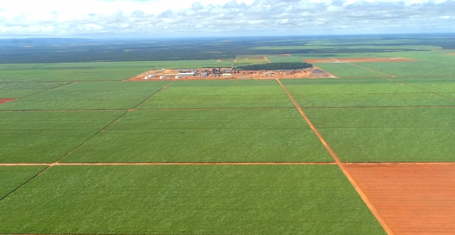 Experimento na Bevap mostrou que a emissão de GEE na área irrigada via gotejamento foi inferior à registrada no sequeiro: 0,07 kg de CO2/kg de cana produzida contra 0,16 kg de CO2/kg de cana produzida. Foto: Divulgação Bevap