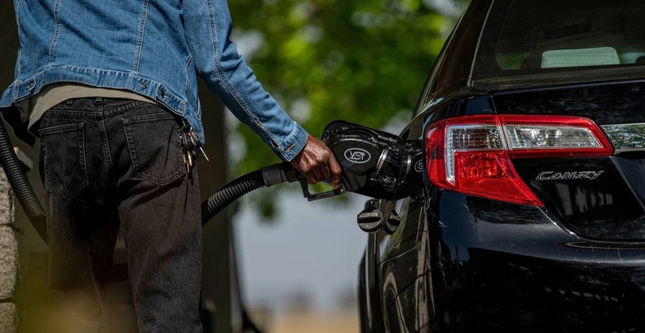 Gasolina |futuros do combustível atingiram o patamar mais alto em nove meses em Nova York(Bloomberg/David Paul Morris)