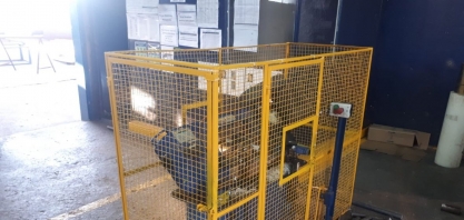 Alcoolvale: colaboradores constroem proteção para serra fita da Oficina Industrial