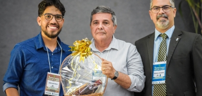 Presidente da Asplan é homenageado durante II Simpósio Paraibano de Cana-de-açúcar