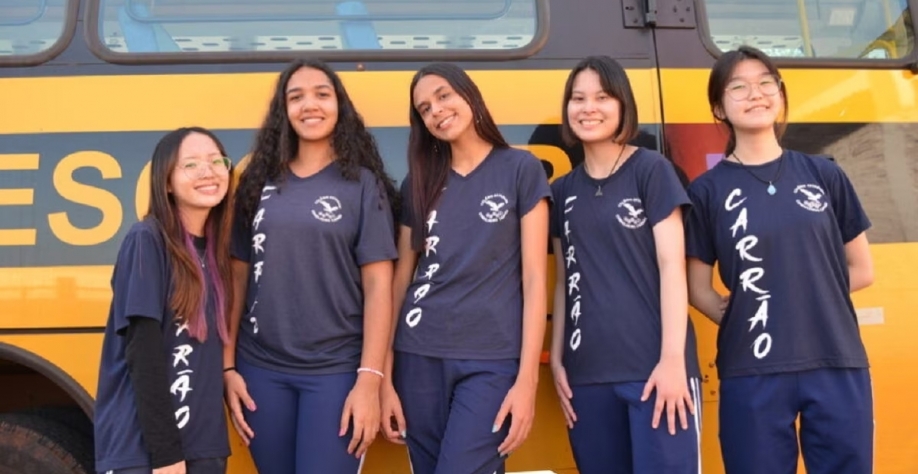 Ao todo, cinco alunas participaram do projeto. Foto: Divulgação.