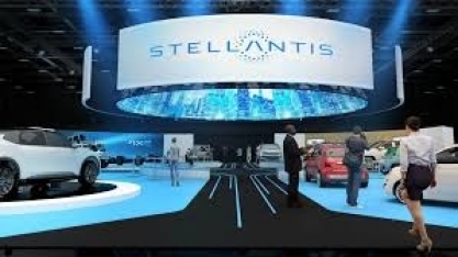Stellantis planeja produzir carros elétricos e híbridos no Brasil em 2024