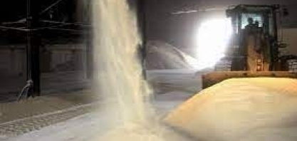 Produção de açúcar do Brasil mantém preço em baixa na bolsa de Nova York